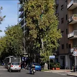 Πανσιόν Salandra Suite- Policlinico Μπάρι