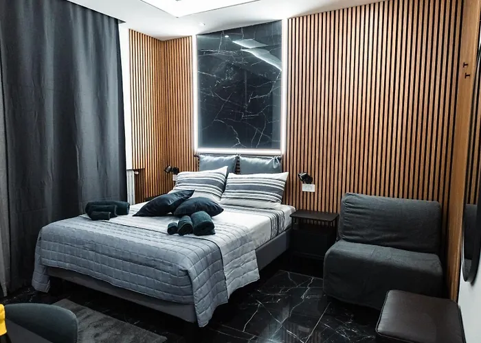 Salandra Suite- Policlinico Pensiune